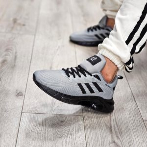 کتونی اسپرت مردانه آدیداس طوسی روشن سه خط سایز 41 تا 44