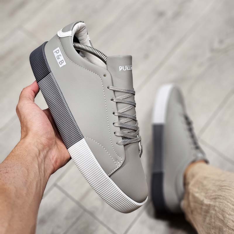 کفش کتونی مردانه مدل پول اند بیر طوسی روشن سایز 40 41 42 43 44 کفش کتونی مردانه مدل پول اند بیر طوسی روشن سایز 40 41 42 43 44