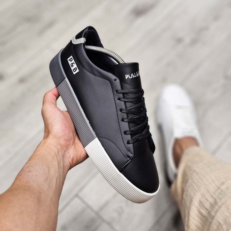 کفش کتونی مردانه مدل پول اند بیر مشکی سایز 40 41 42 43 44 کفش کتونی مردانه مدل پول اند بیر مشکی سایز 40 41 42 43 44